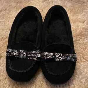 Bearpaw Rhinestone Bow